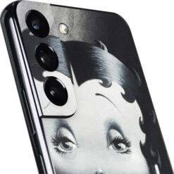 Betty Boop Black And White Galaxy S22 Plus Skin -Skinit Store betty boop black and white galaxy s22 plus skin 1646336911 SKNBETTYB15GLX22P PR 03