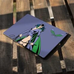DC Comics Batman Catwoman Classic Art Pose Google Pixel Slate Skin -Skinit Store catwoman portrait google pixel slate skin 1545185609 SKNDCPORT04GPXSLT PR 04