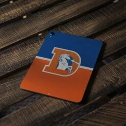 NFL Denver Broncos Vintage Apple IPad Pro Skin -Skinit Store denver broncos vintage ipad pro 11in 2018 skin 1542248862 SKNRTONFL04IPRO11 PR 04