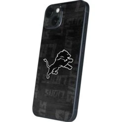 Skinit Store -Skinit Store detroit lions black white iphone 15 skin 1694705059 SKNNFLBWH11IPHN15 PR 02