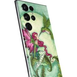 Amy Brown Flirting Fairy And Hummingbird Galaxy S22 Ultra Skin 8 Amy Brown Flirting Fairy And Hummingbird Galaxy S22 Ultra Skin -Skinit Store flirting fairy and hummingbird galaxy s22 ultra skin 1646439177 SKNTNCAMY02GLX22U PR 03