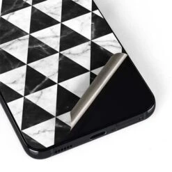 Geometric Marble Galaxy S22 Skin -Skinit Store geometric marble galaxy s22 skin 1646266117 SKNBWMRBL03GLXY22 PR 04