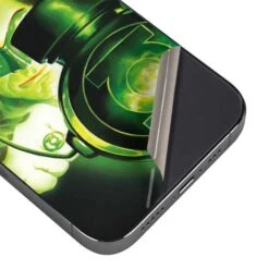 DC Comics Green Lantern Portrait Art By Alex Ross IPhone 14 Pro Max Skin -Skinit Store green lantern lamp iphone 14 pro max skin 1662745697 SKNGLNTRN17IP14PM PR 03