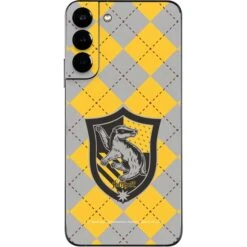 Wizarding World Harry Potter Hufflepuff Crest Galaxy S22 Plus Skin