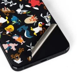 Looney Tunes Identity Pattern Galaxy S22 Skin 9 Looney Tunes Identity Pattern Galaxy S22 Skin -Skinit Store looney tunes identity pattern galaxy s22 skin 1646266161 SKNLNIDTY06GLXY22 PR 04