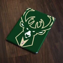 NBA Milwaukee Bucks Large Logo Apple IPad Skin -Skinit Store milwaukee bucks large logo ipad 9.7in 2018 skin 1598894701 SKNNBAHAM17IP9718 PR 04