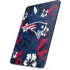NFL New England Patriots Tropical Print Apple IPad Pro Skin -Skinit Store new england patriots tropical print ipad pro 11in 2018 skin 1542248885 SKNNFLALH19IPRO11 PR 02