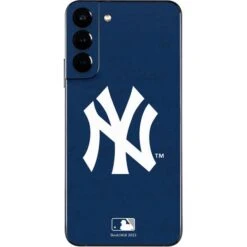 MLB New York Yankees - Solid Distressed Galaxy S22 Plus Skin