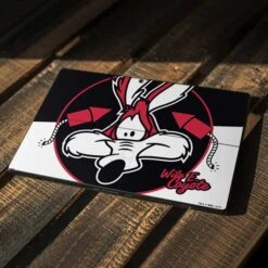 Looney Tunes Retro Wile E Coyote Surface Pro 7 Skin 9 Looney Tunes Retro Wile E Coyote Surface Pro 7 Skin -Skinit Store retro wile e coyote surface pro 7 skin 1596227050 SKNLNYSTK02MSSRP7 PR 04