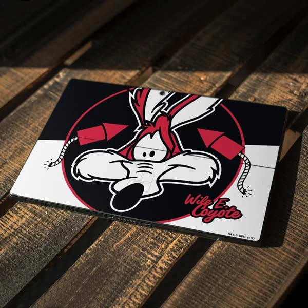 Looney Tunes Retro Wile E Coyote Surface Pro 7 Skin 6 Looney Tunes Retro Wile E Coyote Surface Pro 7 Skin - Image 4