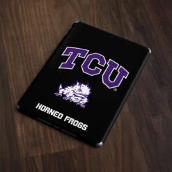 Texas Christian University TCU Horned Frogs Logo Apple IPad Skin -Skinit Store tcu horned frogs logo ipad 9.7in 2018 skin 1681389452 SKNTXCHRU03IP9718 PR 04